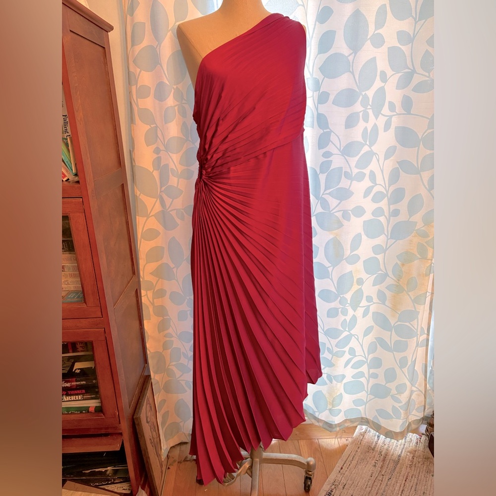 Nicole Miller Asymmetrical One-Shoulder Dress - Burgundy size 16 NEW
